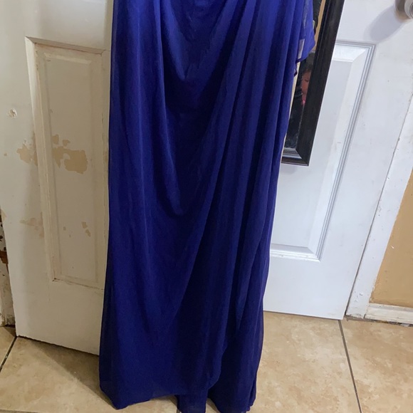 Purple dress - Picture 2 of 2